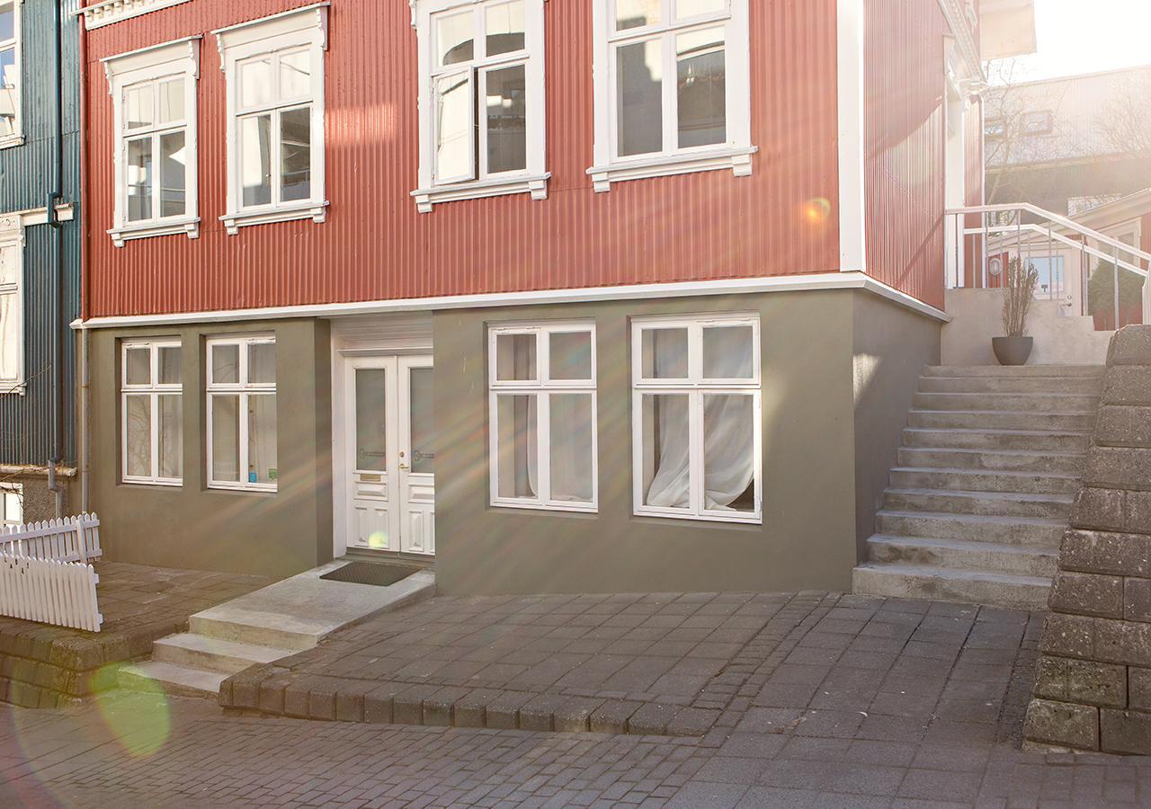 Brattagata Guesthouse Reykjavik Exterior photo