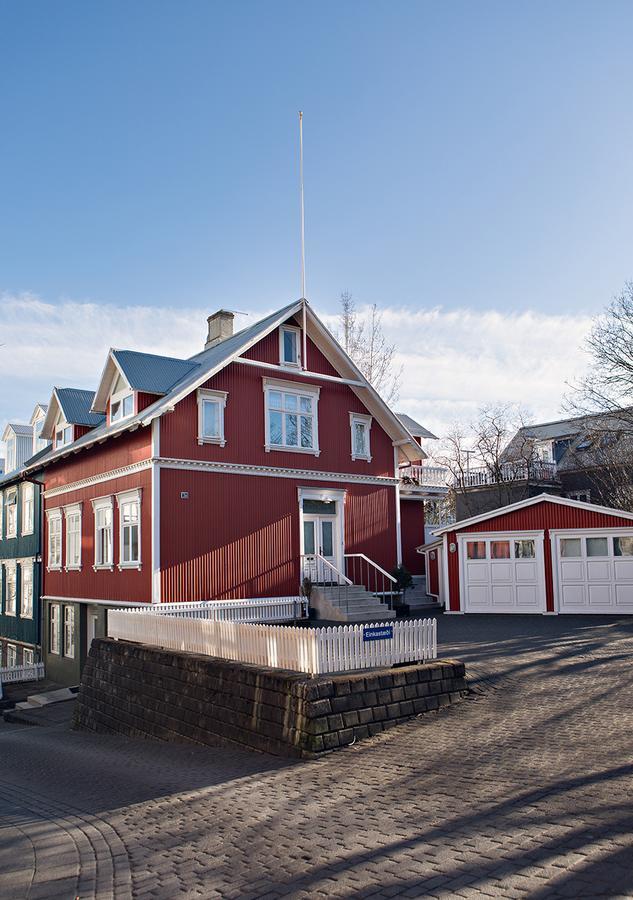 Brattagata Guesthouse Reykjavik Exterior photo
